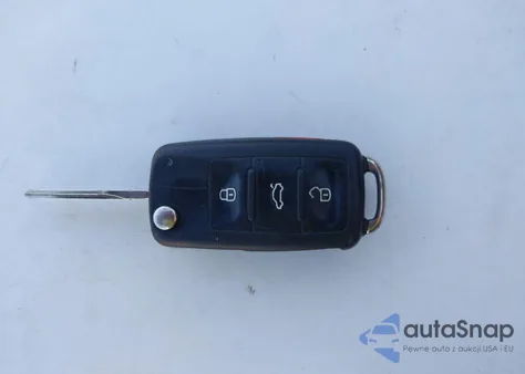 2015 Volkswagen Tiguan S z USA, uszkodzony, nr VIN WVGAV7AX4FW506099